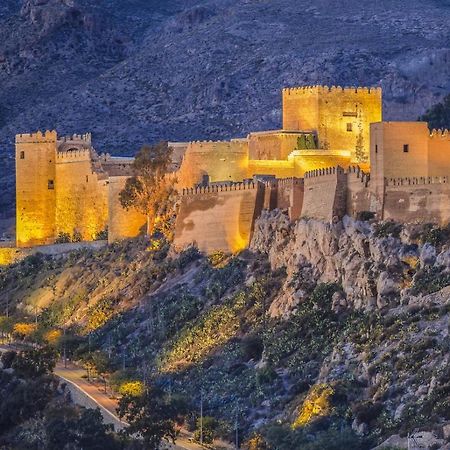 Apartamento Reyes Catolicos Leilighet Almería Eksteriør bilde