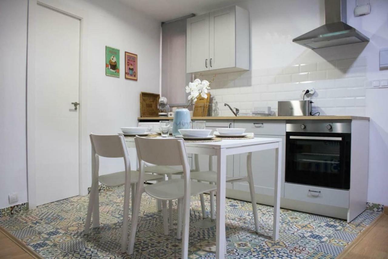 Apartamento Reyes Catolicos Leilighet Almería Eksteriør bilde