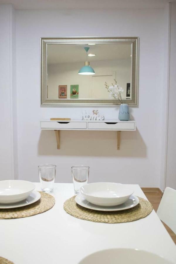 Apartamento Reyes Catolicos Leilighet Almería Eksteriør bilde