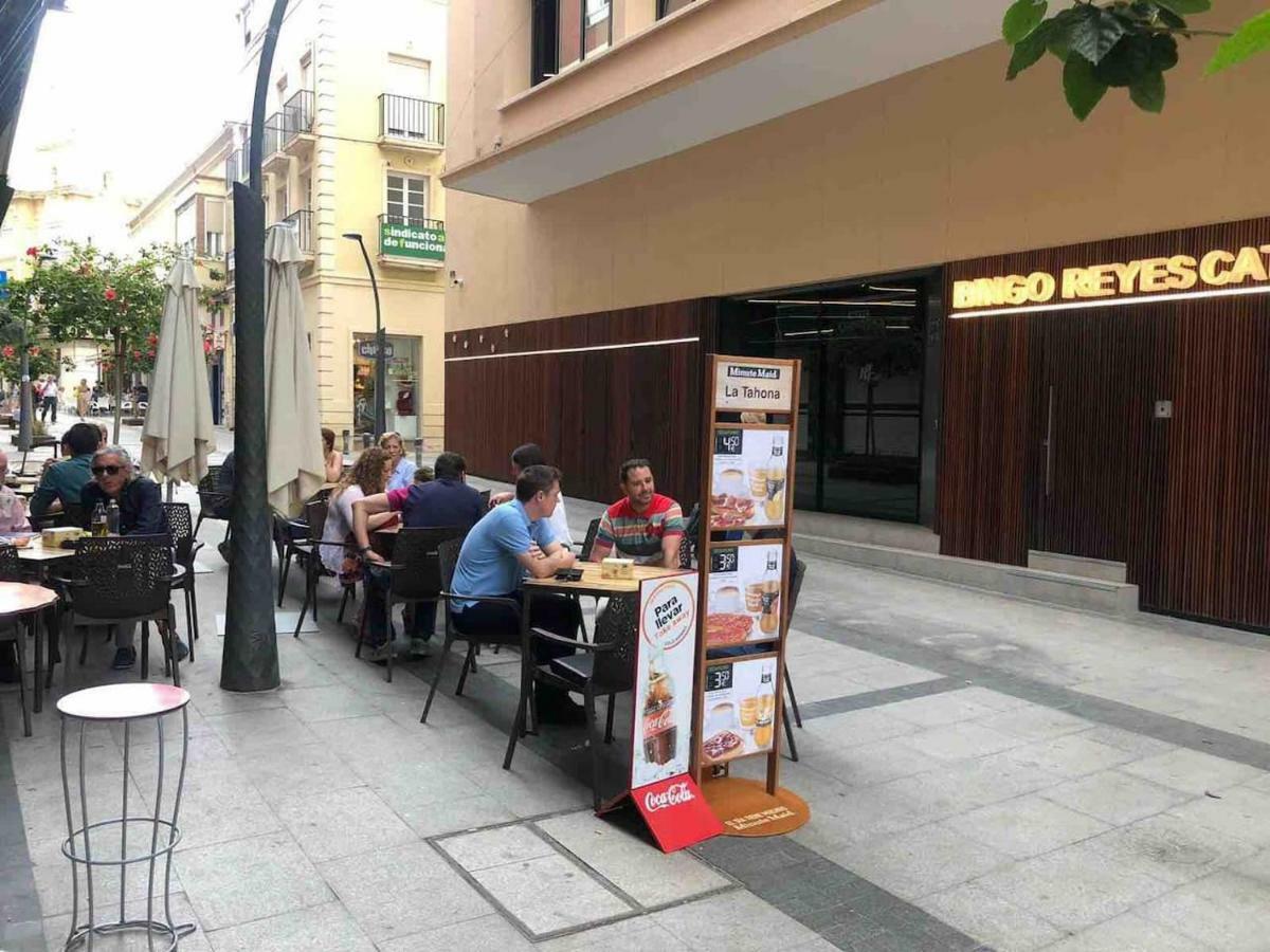 Apartamento Reyes Catolicos Leilighet Almería Eksteriør bilde